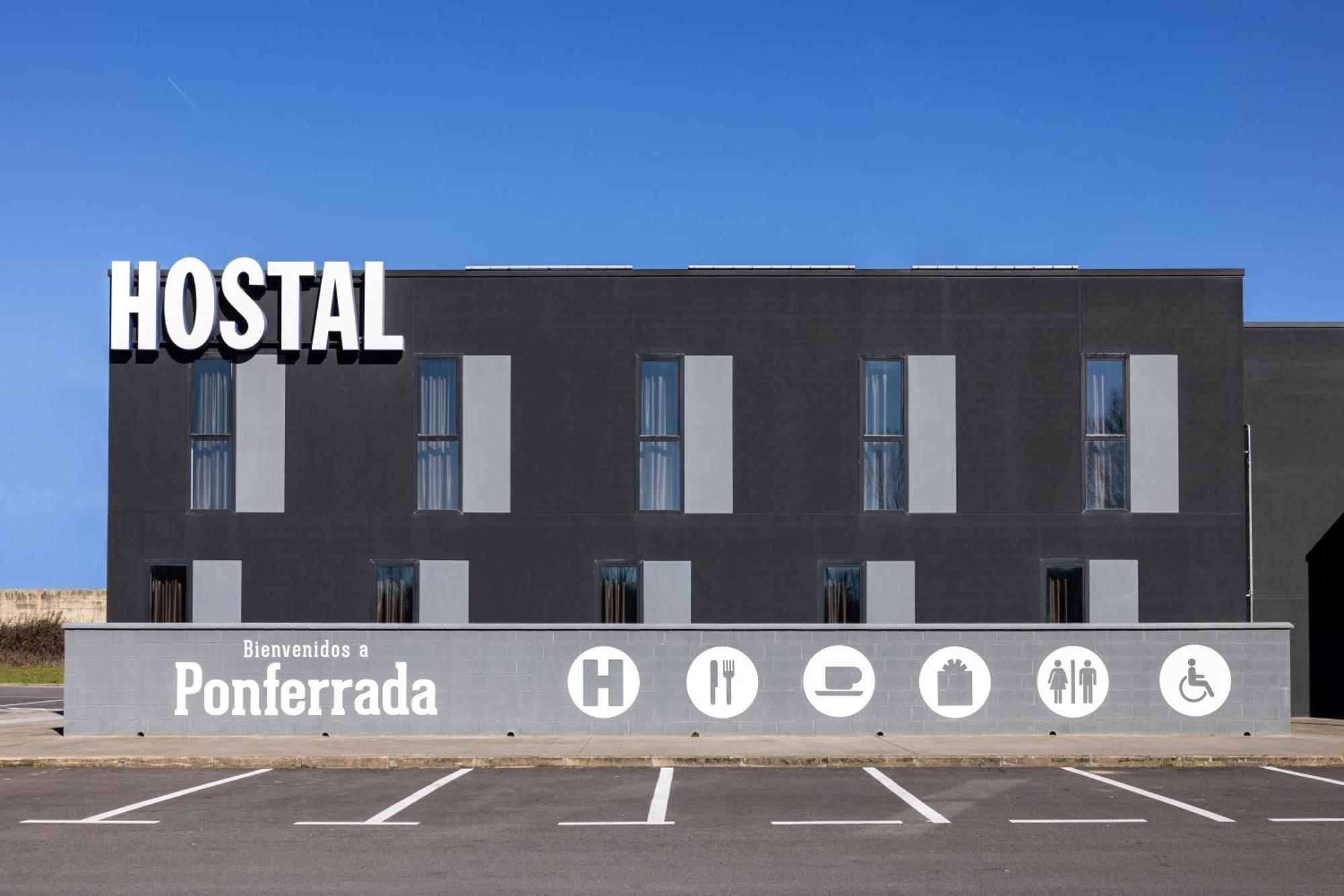 As Hoteles Ponferrada Columbrianos Exterior photo